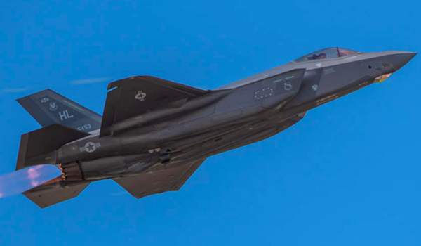 <strong>USAF F-35A Lightning II Demo Team</strong>