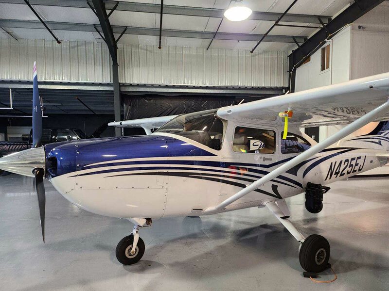 Portland Police Bureau Cessna 182T